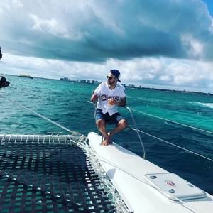 Meet your Posher, Fabian